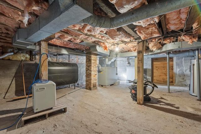 86 Highland St, Athol, MA 01331