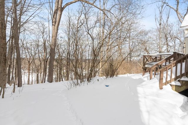 86 Highland St, Athol, MA 01331