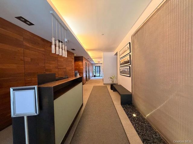 2145 44th Drive 1D, Long Island City, NY 11101