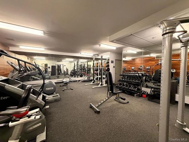 2145 44th Drive 1D, Long Island City, NY 11101