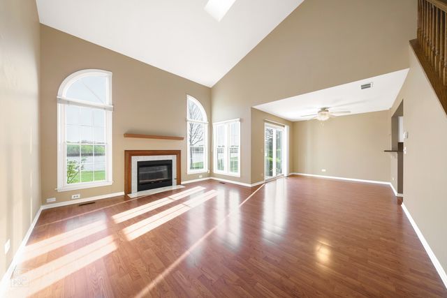 737 Bent Ridge Lane, Elgin, IL 60120