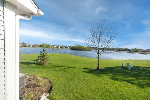 737 Bent Ridge Lane, Elgin, IL 60120