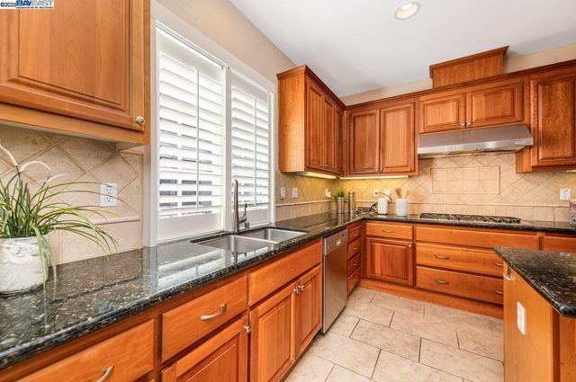 2753 Silverado Ct, Livermore, CA 94550