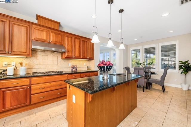 2753 Silverado Ct, Livermore, CA 94550