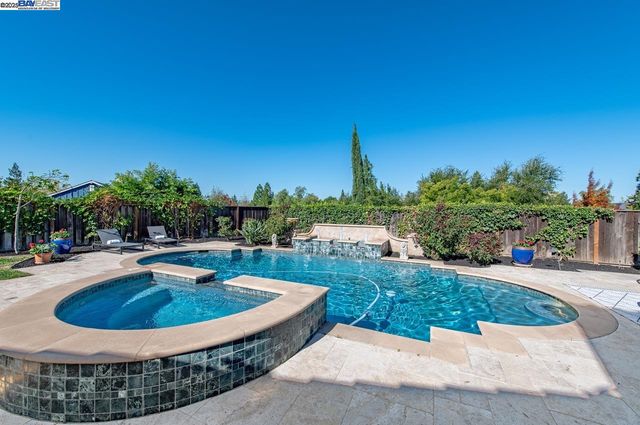 2753 Silverado Ct, Livermore, CA 94550