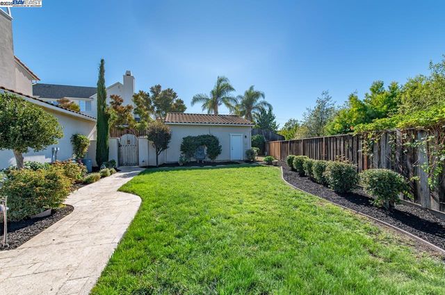 2753 Silverado Ct, Livermore, CA 94550