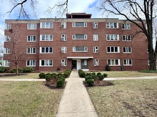 7204 Oak Avenue 1NW, River Forest, IL 60305