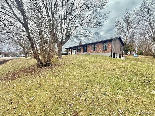 610 Coleman Avenue, Potosi, MO 63664