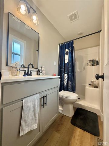 610 Coleman Avenue, Potosi, MO 63664