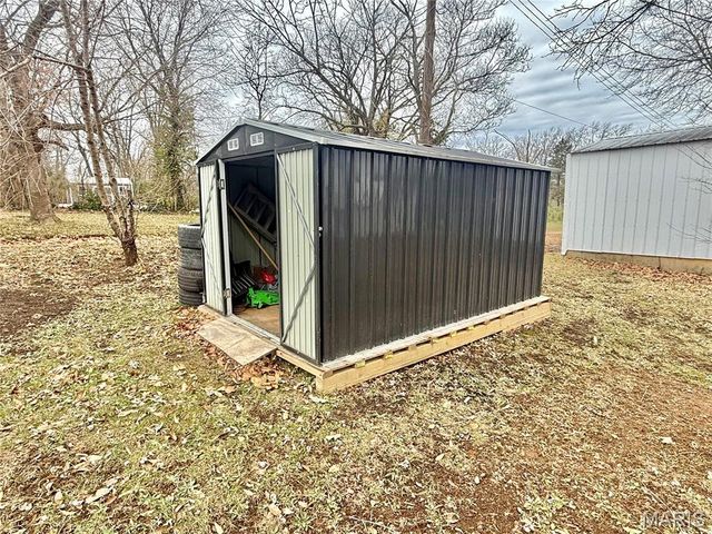 610 Coleman Avenue, Potosi, MO 63664