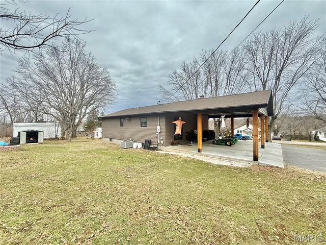 610 Coleman Avenue, Potosi, MO 63664