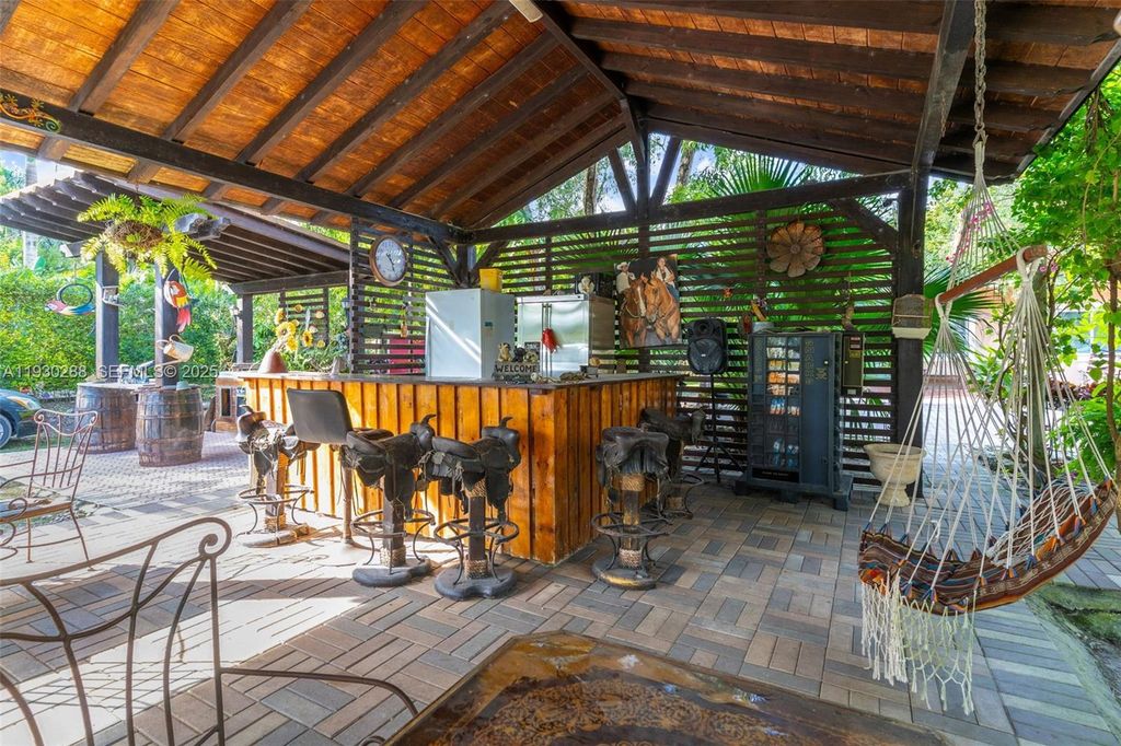 Image 9 of property listing at 16020 SW 208th Ave, Miami, FL 33187