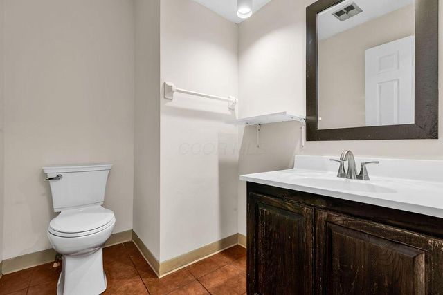 7032 Foxmoor Place, Columbus, OH 43235