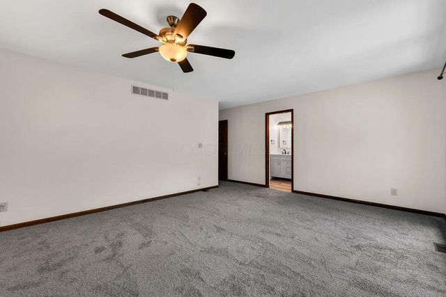 7032 Foxmoor Place, Columbus, OH 43235