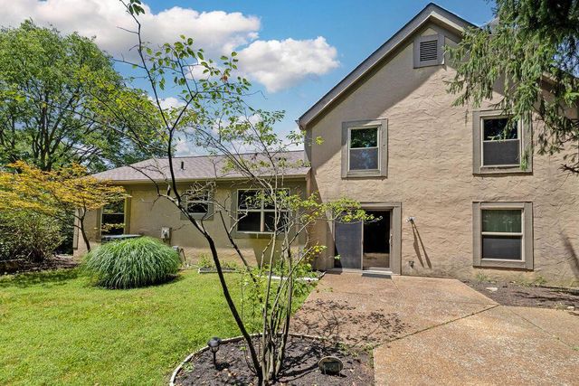 7032 Foxmoor Place, Columbus, OH 43235