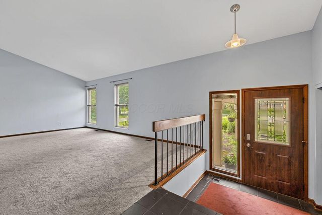 7032 Foxmoor Place, Columbus, OH 43235