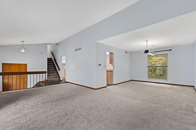 7032 Foxmoor Place, Columbus, OH 43235