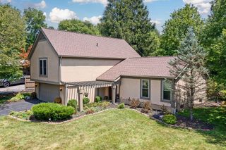 7032 Foxmoor Place, Columbus, OH 43235