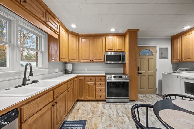 2235 Wilkins Street, Burlington, NC 27217