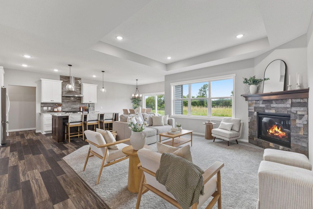 701 174th Avenue NE, Ham Lake, MN 55304