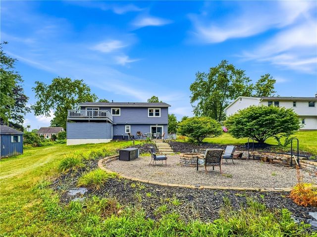 4 Comstock Road, Van Buren, NY 13027