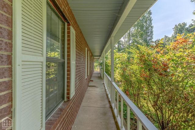 522 E Philadelphia Road, Jonesboro, AR 72401