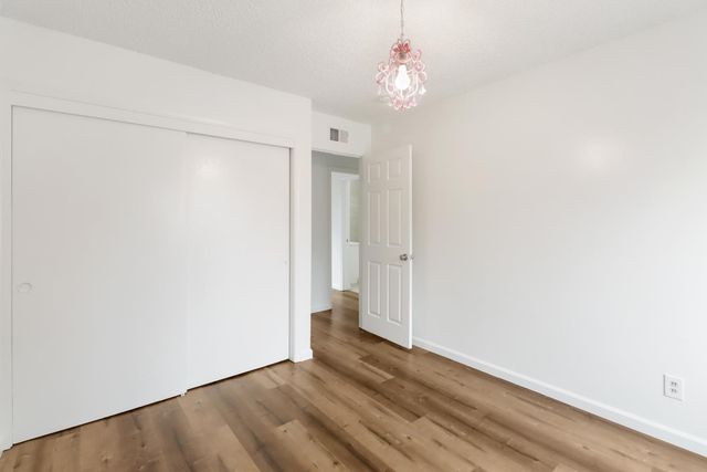 1421 Oakmont Dr, Roseville, CA 95661