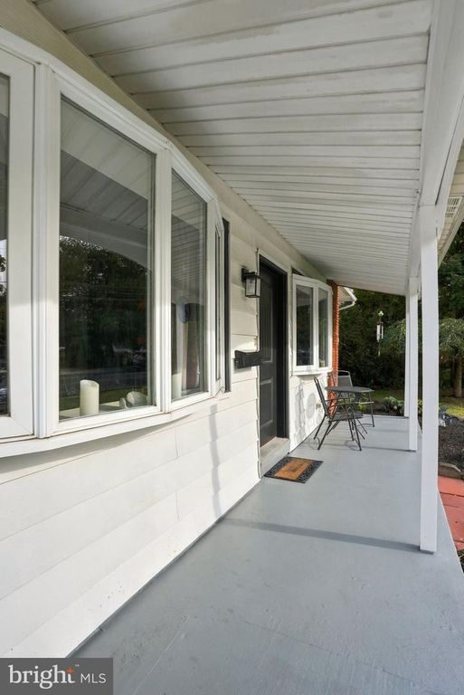 4 N WARWICK RD, SOMERDALE, NJ 08083 — photo 2