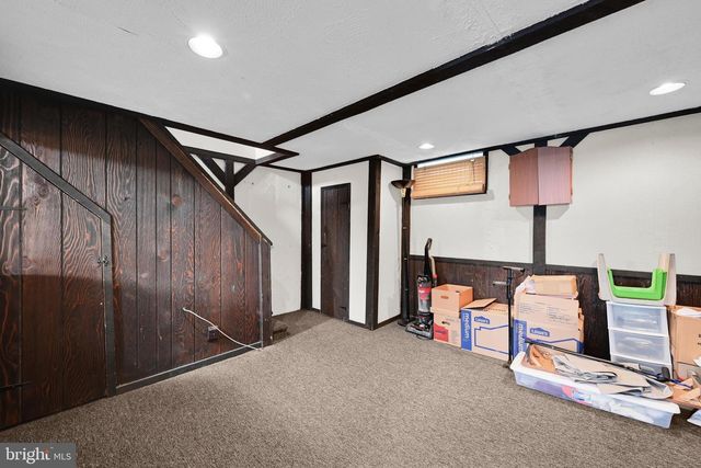 808 HAMPSHIRE RD, Drexel Hill, PA 19026