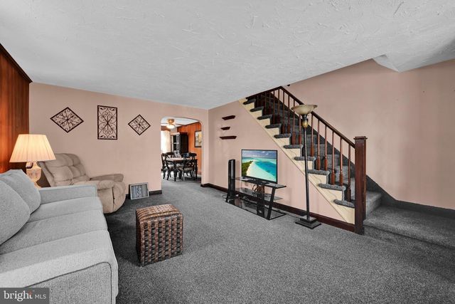 808 HAMPSHIRE RD, Drexel Hill, PA 19026