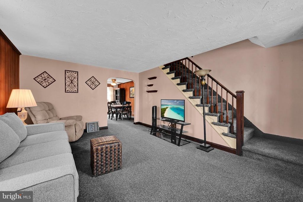 808 HAMPSHIRE RD, DREXEL HILL, PA 19026 — photo 4