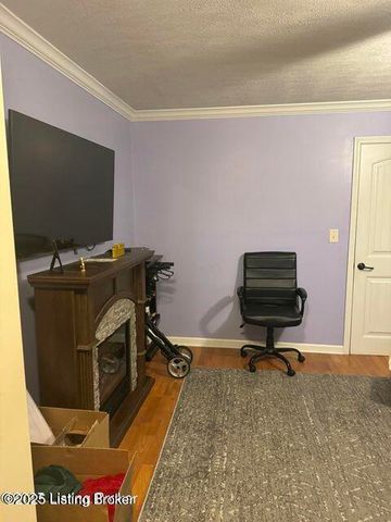 12075 Parkview Trace Dr, Louisville, KY 40229