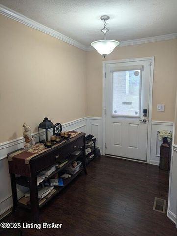 12075 Parkview Trace Dr, Louisville, KY 40229