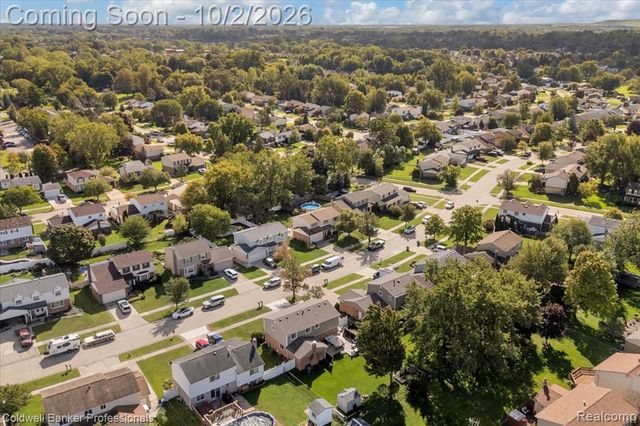 454 Queens Way, Canton, MI 48188