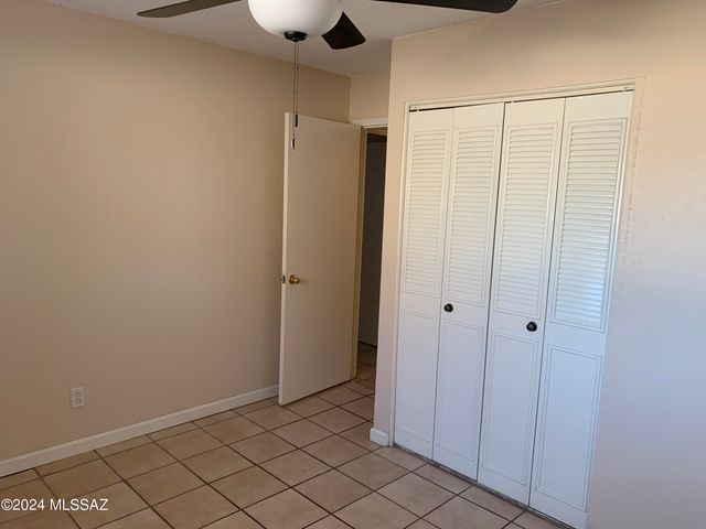 441 W Yucca Ct Unit 201, Tucson, AZ 85704