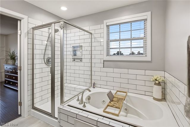 3298 Seven Bridges Road, Medina, OH 44256