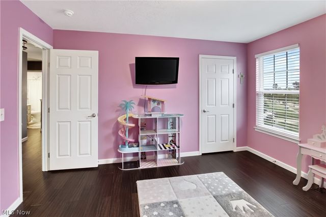 3298 Seven Bridges Road, Medina, OH 44256