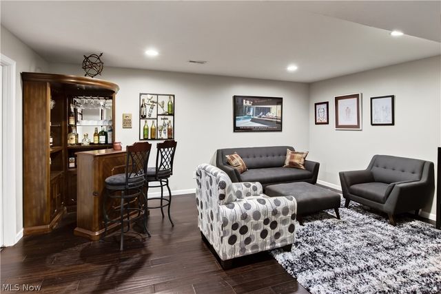 3298 Seven Bridges Road, Medina, OH 44256