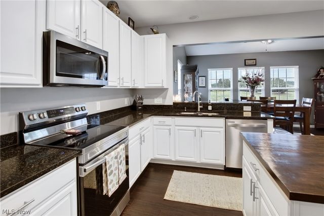 3298 Seven Bridges Road, Medina, OH 44256