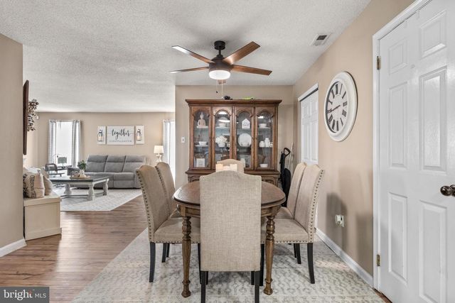 427 PEPPER MILL CT, Sewell, NJ 08080