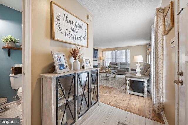 427 PEPPER MILL CT, Sewell, NJ 08080