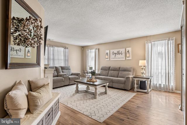 427 PEPPER MILL CT, Sewell, NJ 08080