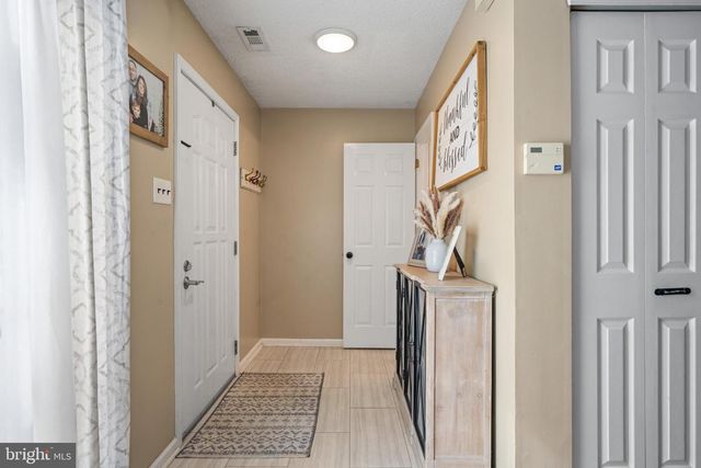 427 PEPPER MILL CT, Sewell, NJ 08080