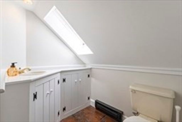 191-193 South St 2, Hingham, MA 02043