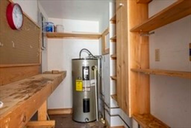 191-193 South St 2, Hingham, MA 02043