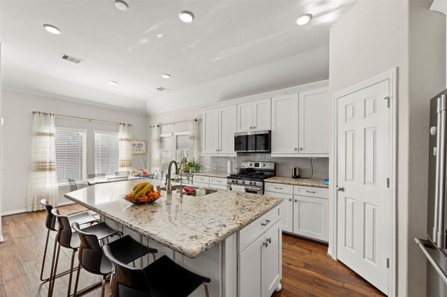 11218 Puckett River Drive, Cypress, TX 77433