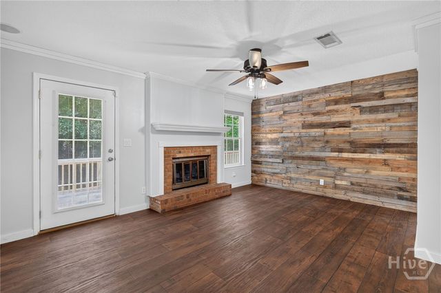 901 Queens Court, Hinesville, GA 31313