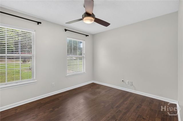 901 Queens Court, Hinesville, GA 31313