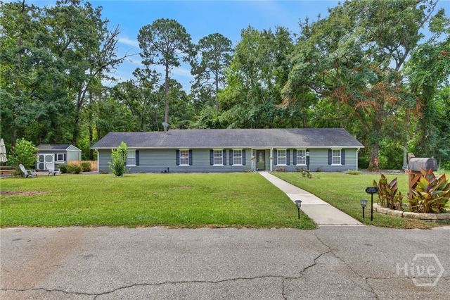 901 Queens Court, Hinesville, GA 31313