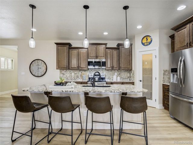 746 N Walnut St, Colorado Springs, CO 80905